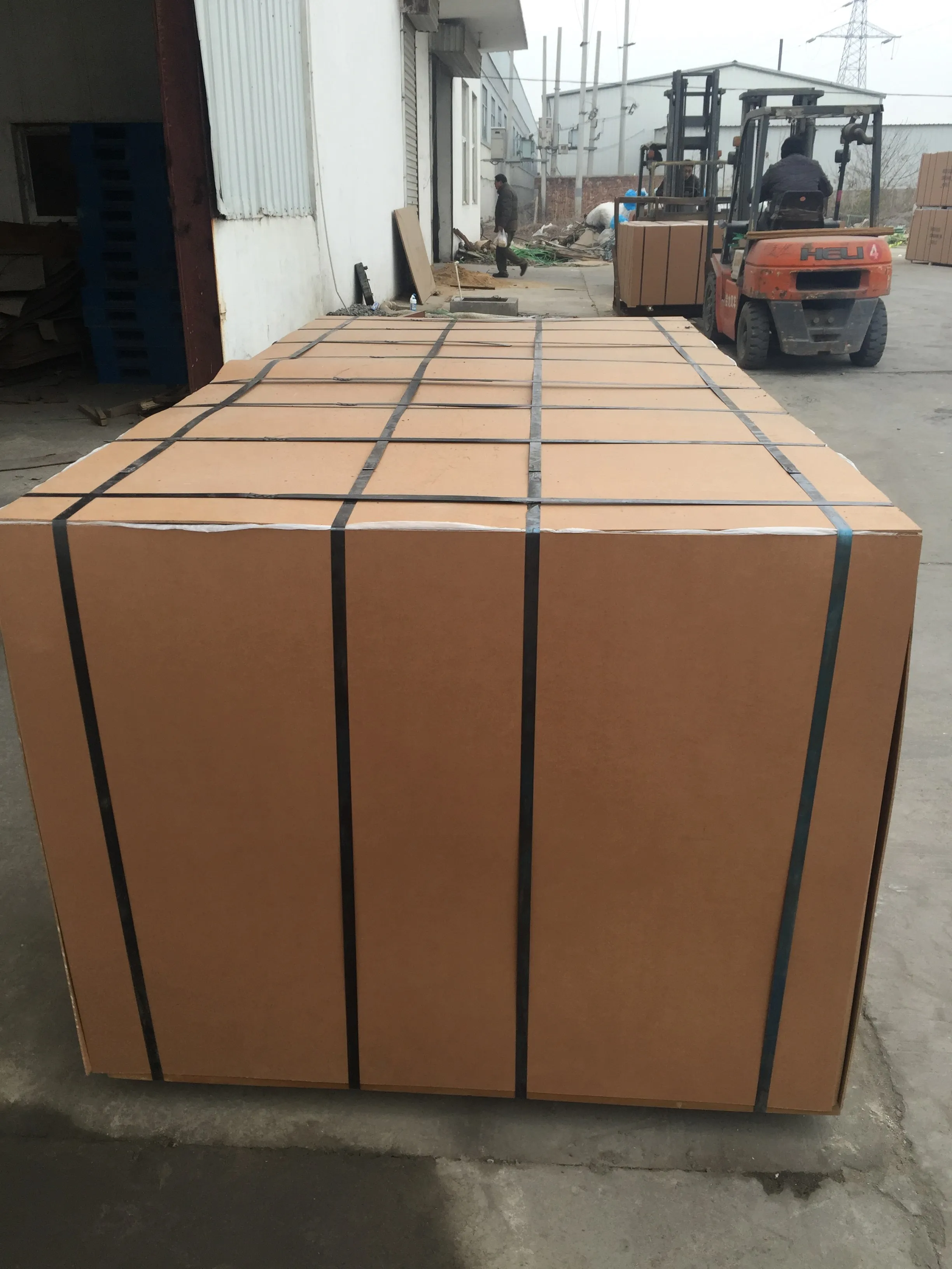 hdf 板木纹 1220*2440 * 16毫米尼日利亚建筑材料层压板 - buy mdf