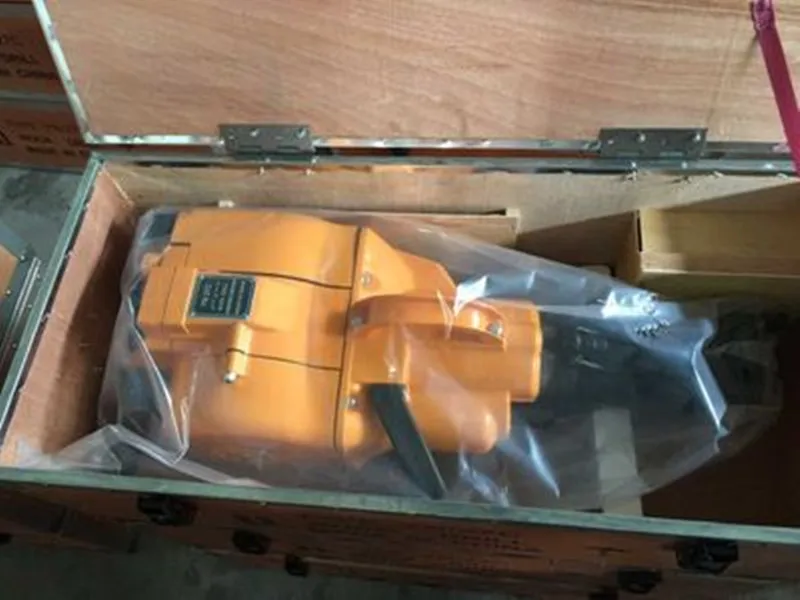 t01ac5085e5f9a5cbdc_.jpg