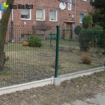 Amarillo Panel De La Cerca Con Verde Melocotón Post Esgrima,Enrejado Y