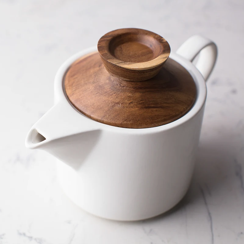 Japanese style stylish wooden lid porcelain tea set with teapot
