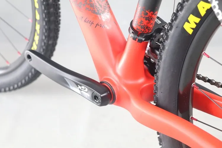 chinese carbon mountain bike