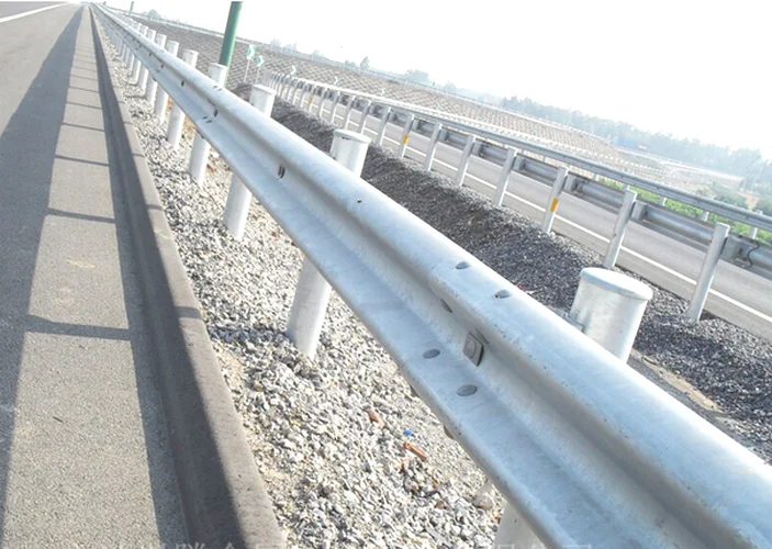 Highway Safety Corrugated Guard Rail With Round Post - Buy Highway ...