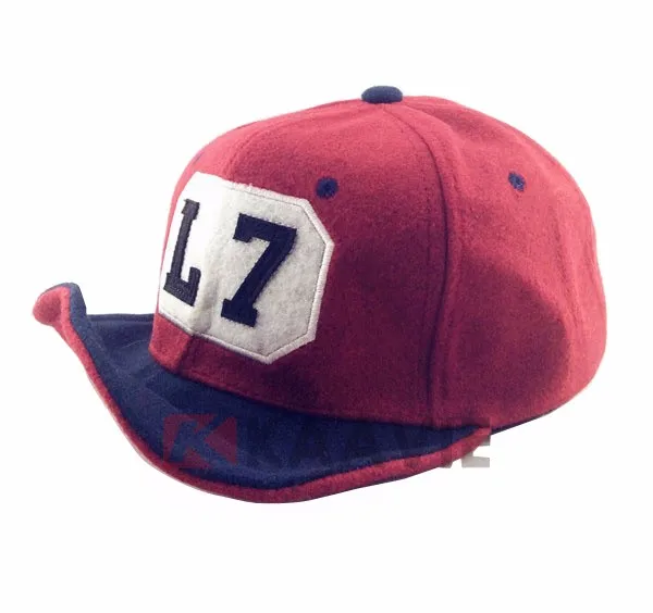 baseball cap brim bent up