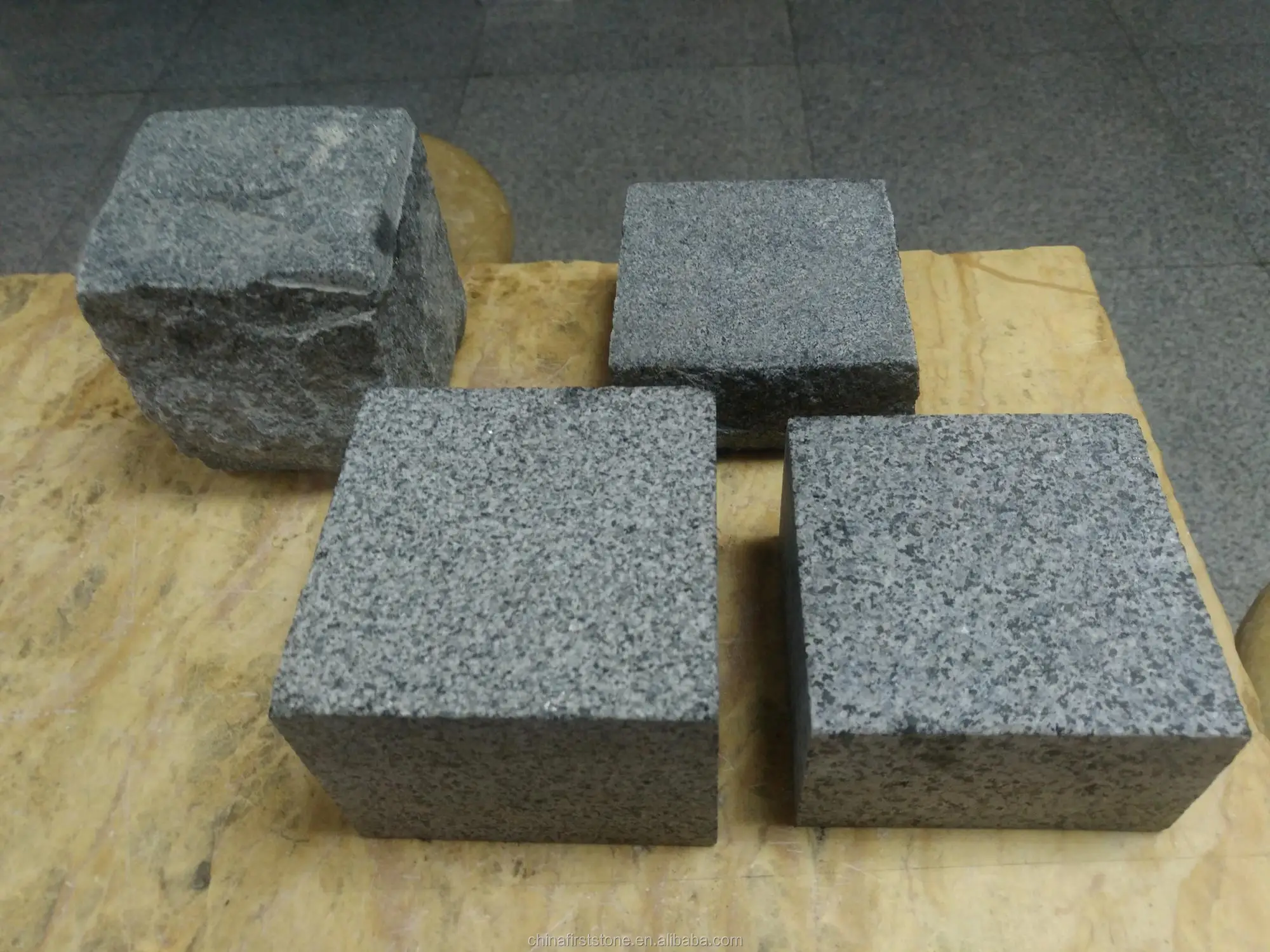Cheap Hot Sale G654 Granite Wall Black Stone Garden Pavement Tiles