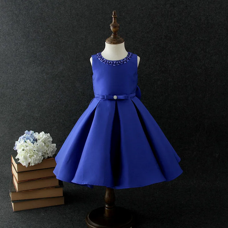 vestido de criança azul