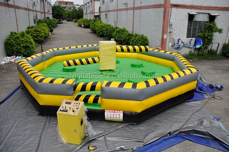 Wipeout Sweeper Inflatable Eliminator - Fun Meltdown Games