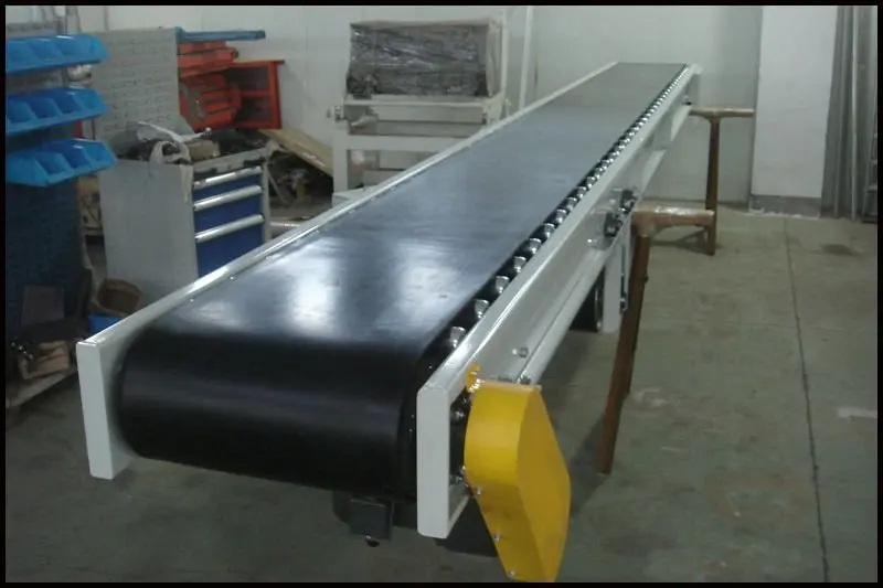 powered belt conveyor