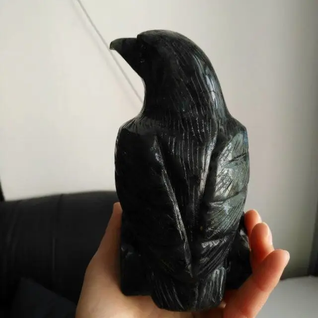 天然美丽的拉长石乌鸦/鸟雕刻家居装饰