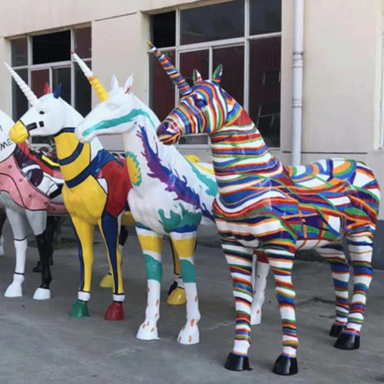 Custom Outdoor Colorful Life Size Fiberglass Sculpture Resin Unicorn
