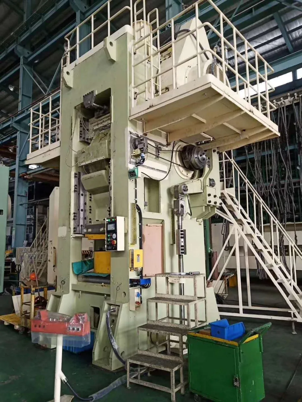 精密冲压模具冲孔机自动生产线 160 t