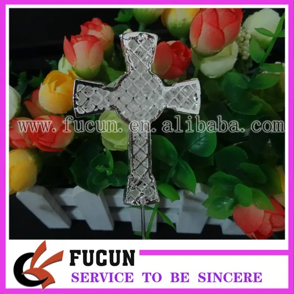 7cm rhinestone cross cake topper back.jpg