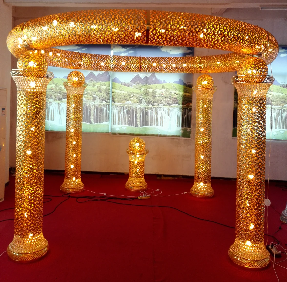 Latest Lighted Gold Indian Mandap - Buy Wedding Mandap Backdrop,Wedding  Mandap Design,Indian Wedding Mandaps Product on 