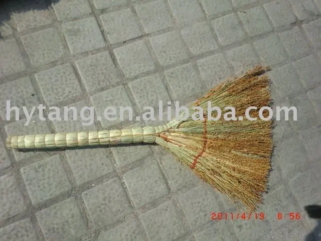 broomcorn_broom HYT090.jpg