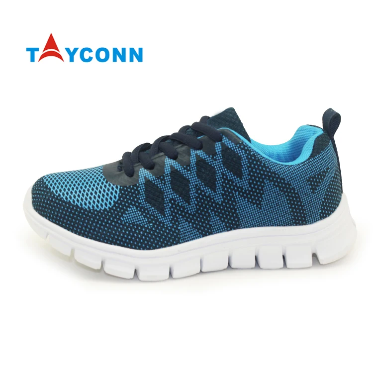 low cut tennis shoes