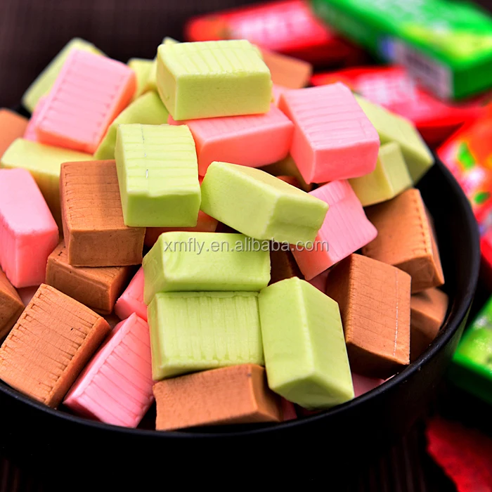 Сахарные конфеты. Цветная сладость кусочками. Конфеты Sugus. Турецкие сладости жевательные конфеты.