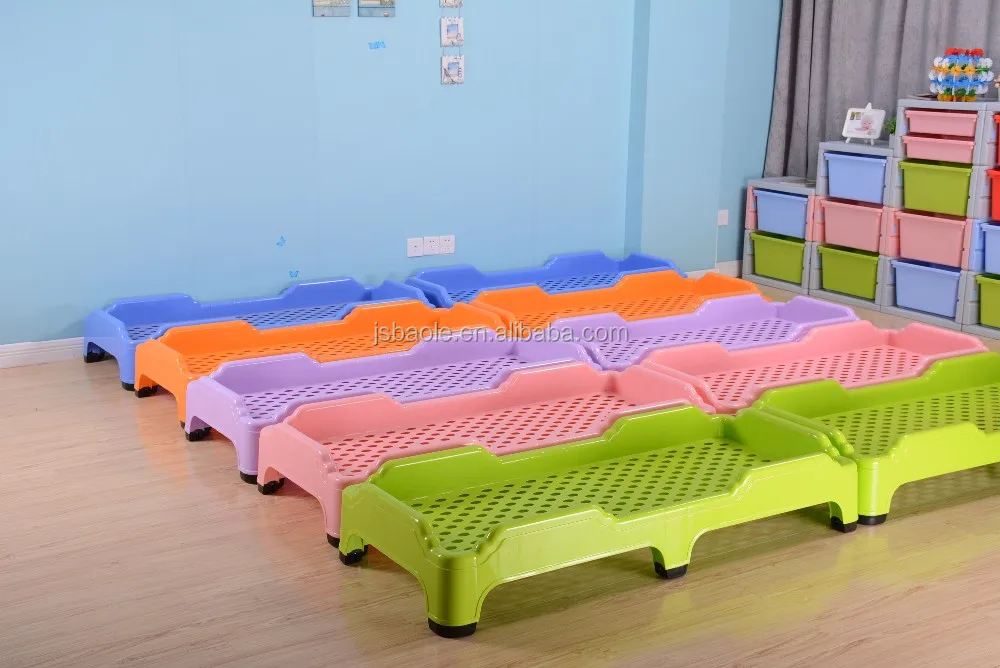 kids plastic bed