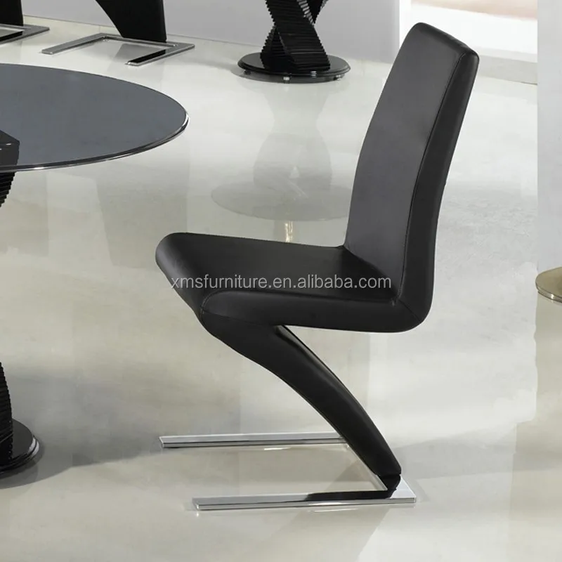 Extremely Stylish And Elegantly Faux Leather Designed Z Shaped Black