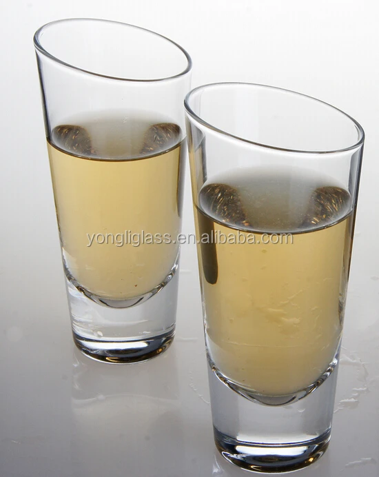 Wholesale high-end transparent 100ml shot glass, vodka shot wine glass, creative bevel wine glass for bar