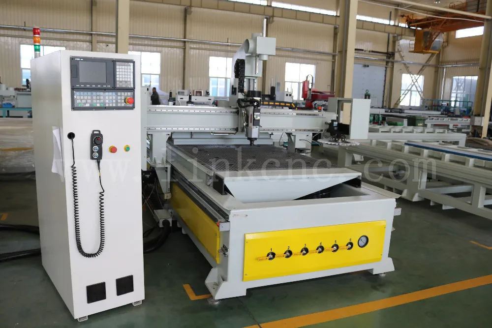 1300*2500mm size large cnc router machine cnc router wood engraver machine cnc router with auto tool changer