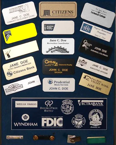 Digital DSP CE High Quality Shenhui Mini SH-Gk40 4040 3040 3020 dog tag Laser engraving machine for small crafts and stamp 