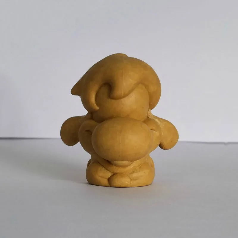 clay and resin sculpture