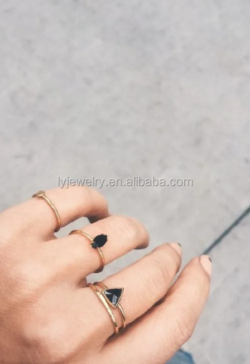 Unique 925 Silver Ring With Black Stone Gold Ring Design For Couples LYR0221