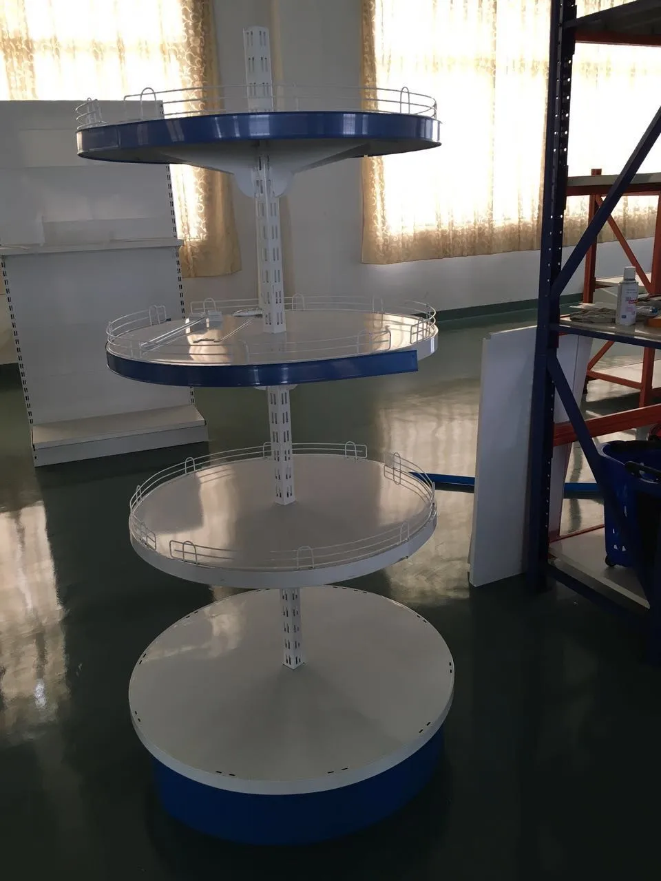 Black Standard Shelves Rack Island Gondola Display Shelving Used In