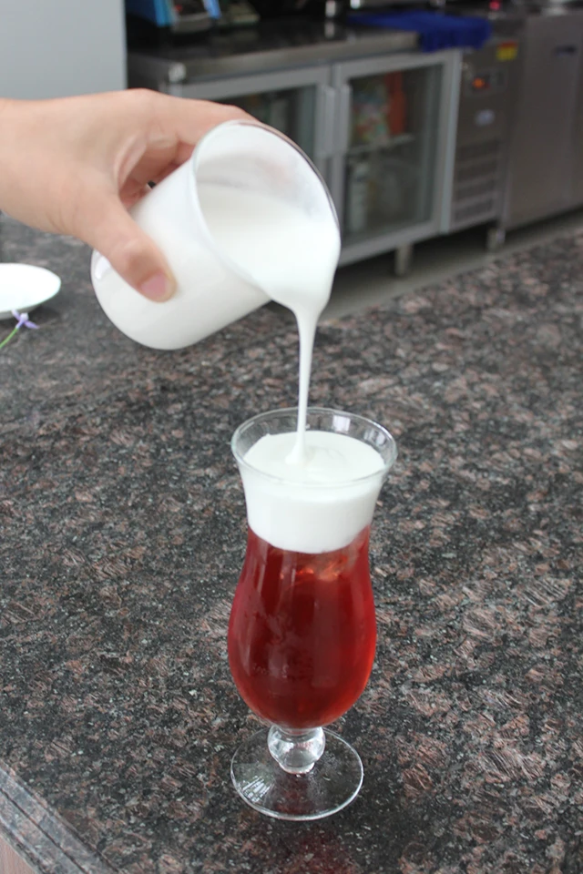 specifications  non dairy creamer is white or creamy powder