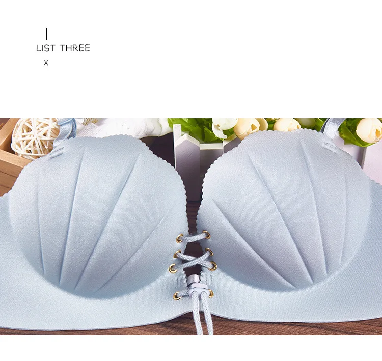 A piece of seamless invisible underwear shell sexy silicone pull rope bra