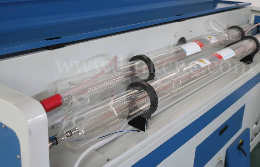 High speed CO2 CNC laser cutting machine for thin metal acrylic wood , laser engraving machine 1390