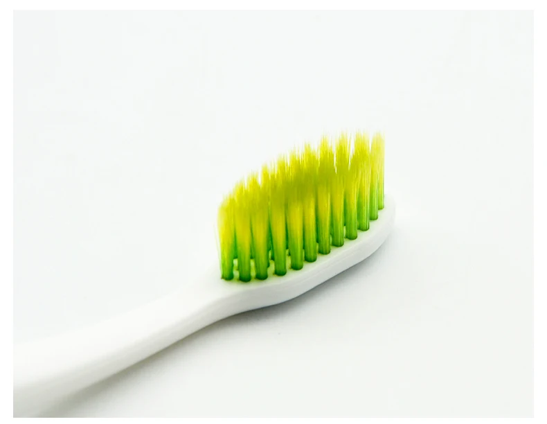 Suree Green Tea Soft Bristles Toothbrush With Toothbrush Case Travel