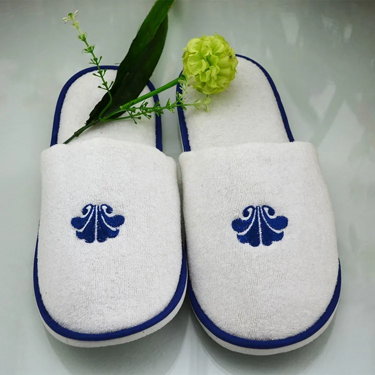 disposable hotel bathroom slippers