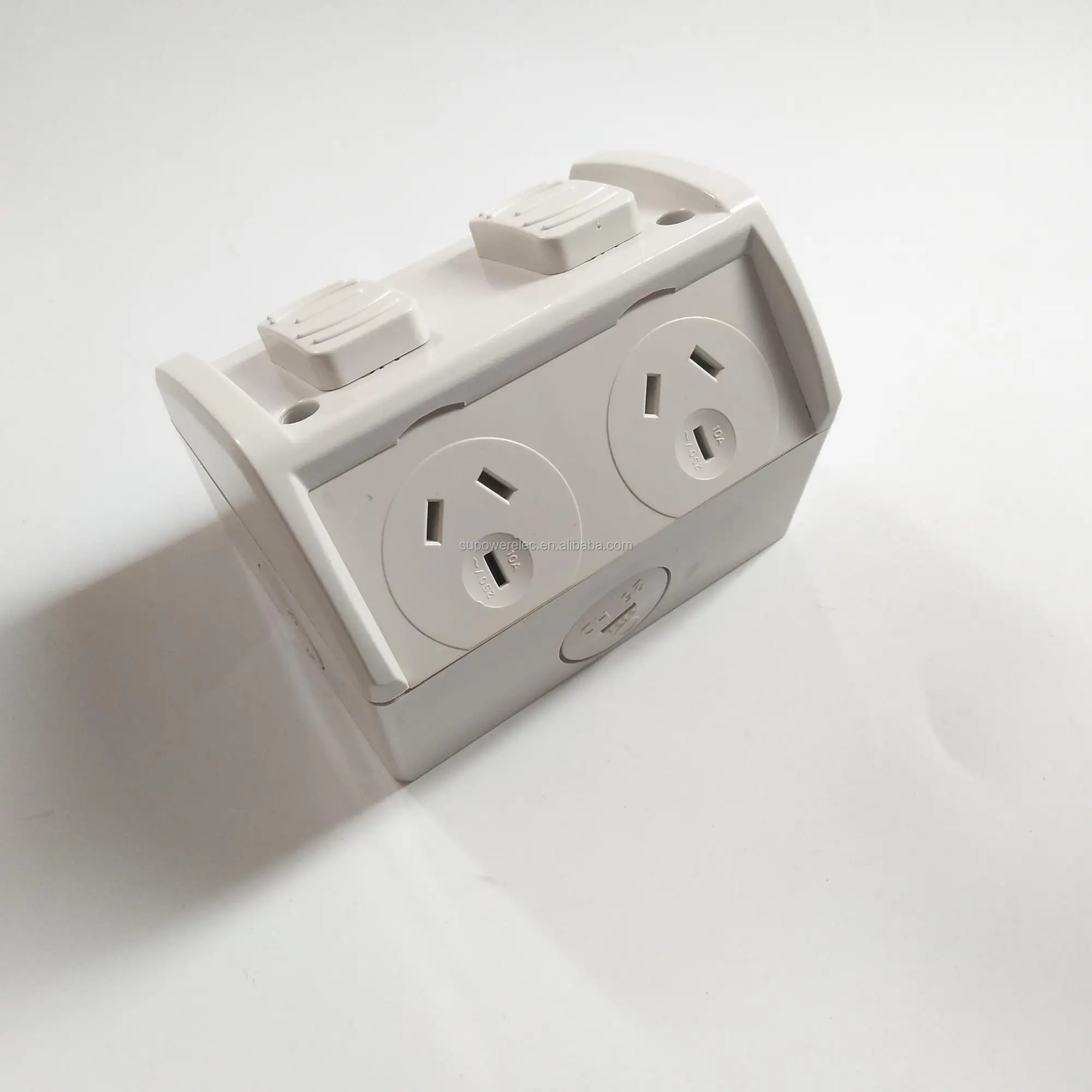 New Generation Australian Saa 250v 2gang 10a Weatherproof Switched
