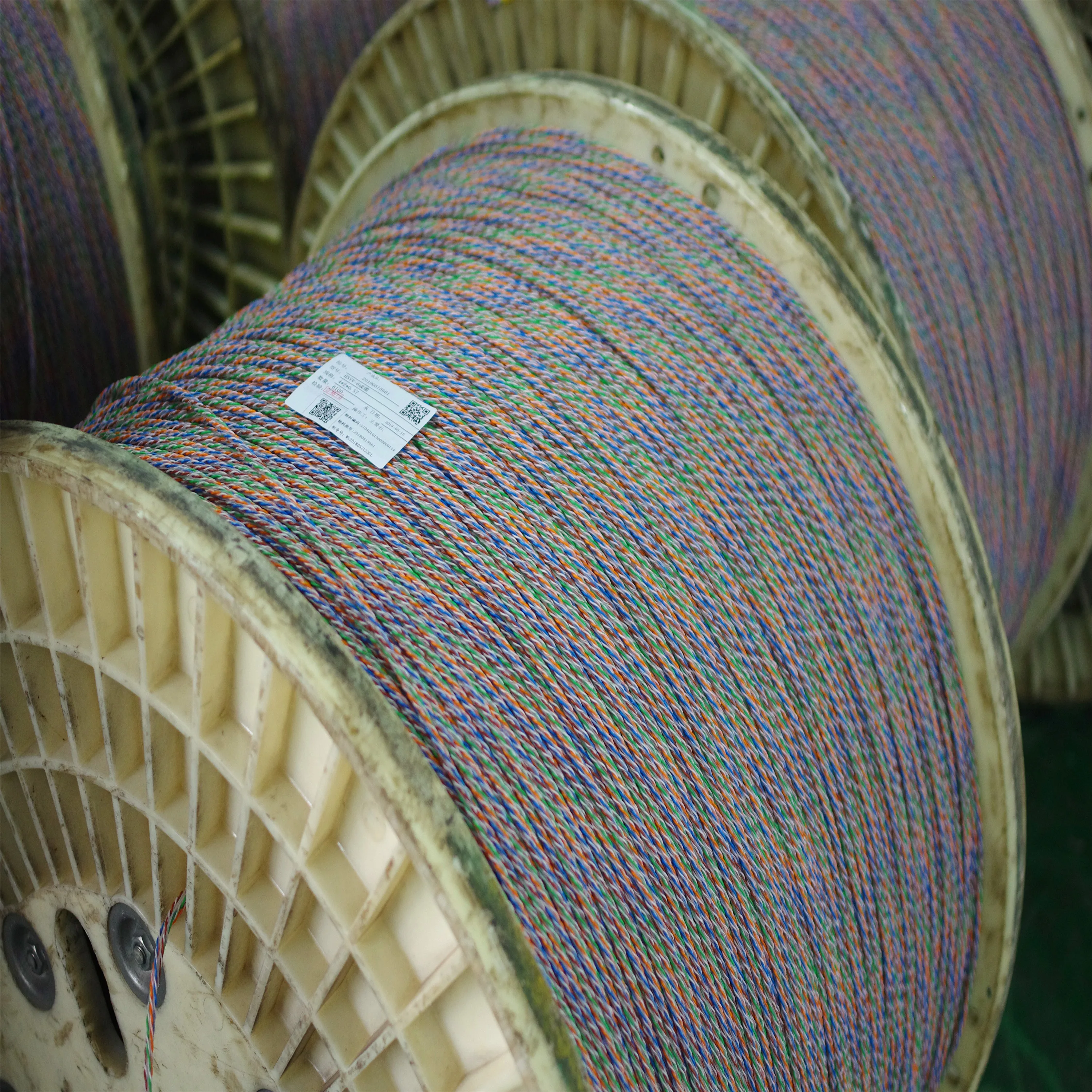 Cat5 Cat6 Cat5e Cable Network Line Cable Communication Cable