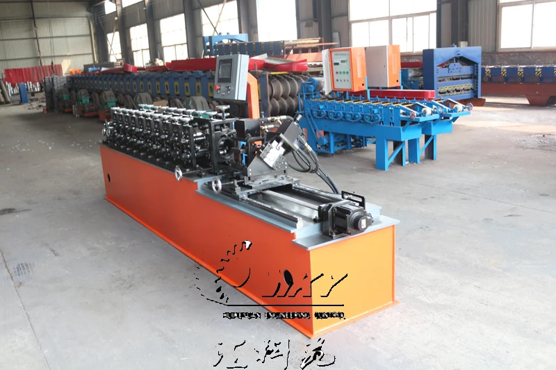 vineyard trellis equipment