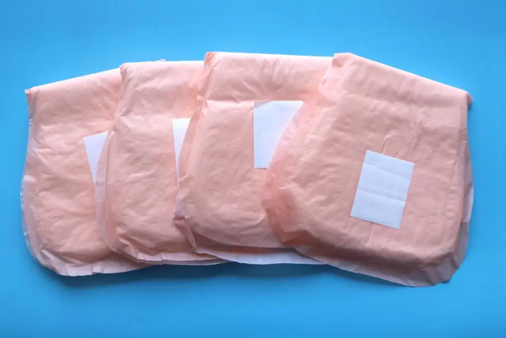 新产后母亲卫生垫与高吸收 pe 背板软护理中国孕妇卫生巾