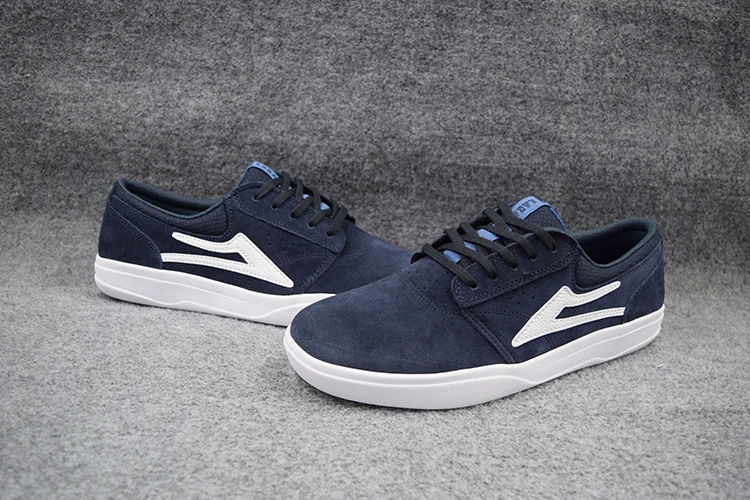 Size 5 5 6 5 7 7 5 8 5 9 5 Fashion Teenagers skateBoard Shoes