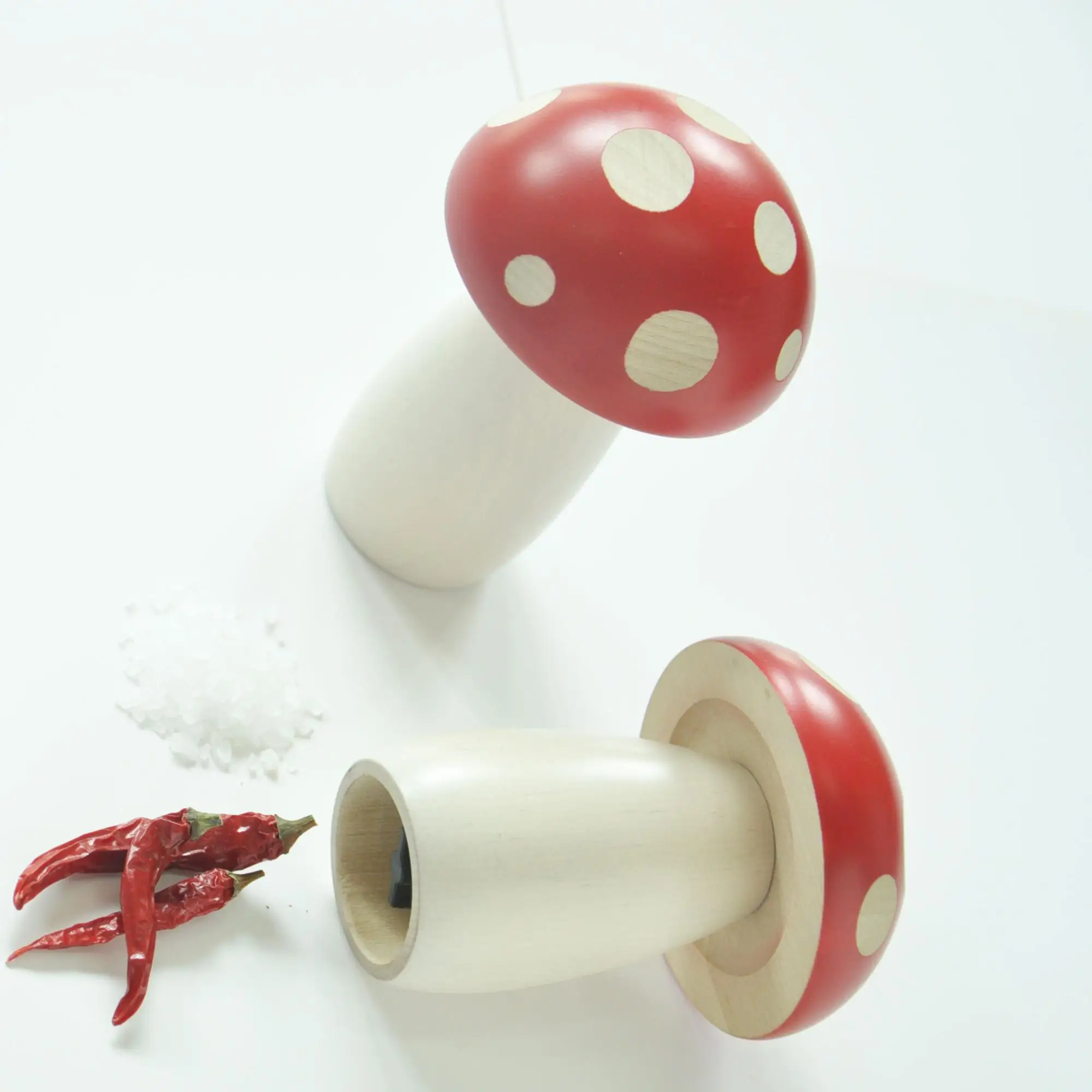 mushroom pepper mill