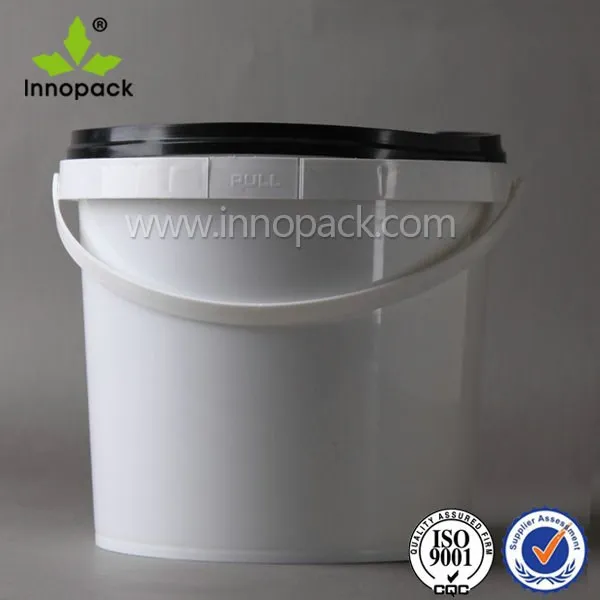 5 litre plastic buckets with lids