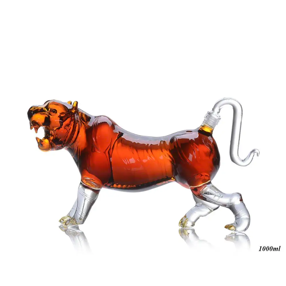 1000ml-tiger-shaped-borosilicate-glass-bottle-glass-decanter-liquor-decanter-for Bourbon-Whiskey-Scotch-Rum-Tequila-or-any-other-alcohol.jpg