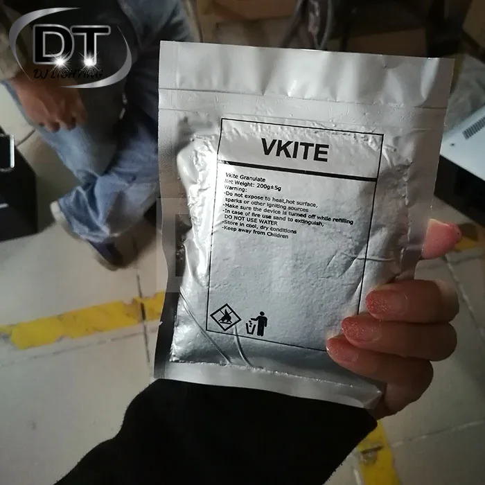 cold_fireworks_fountain_machine_Ti_powder