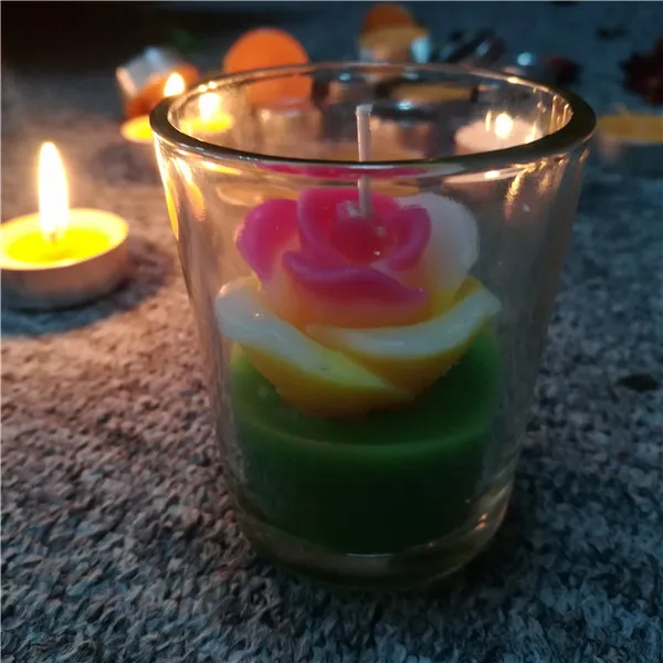 Manufacturer scented decorative flower shaped multi colored bulk candles