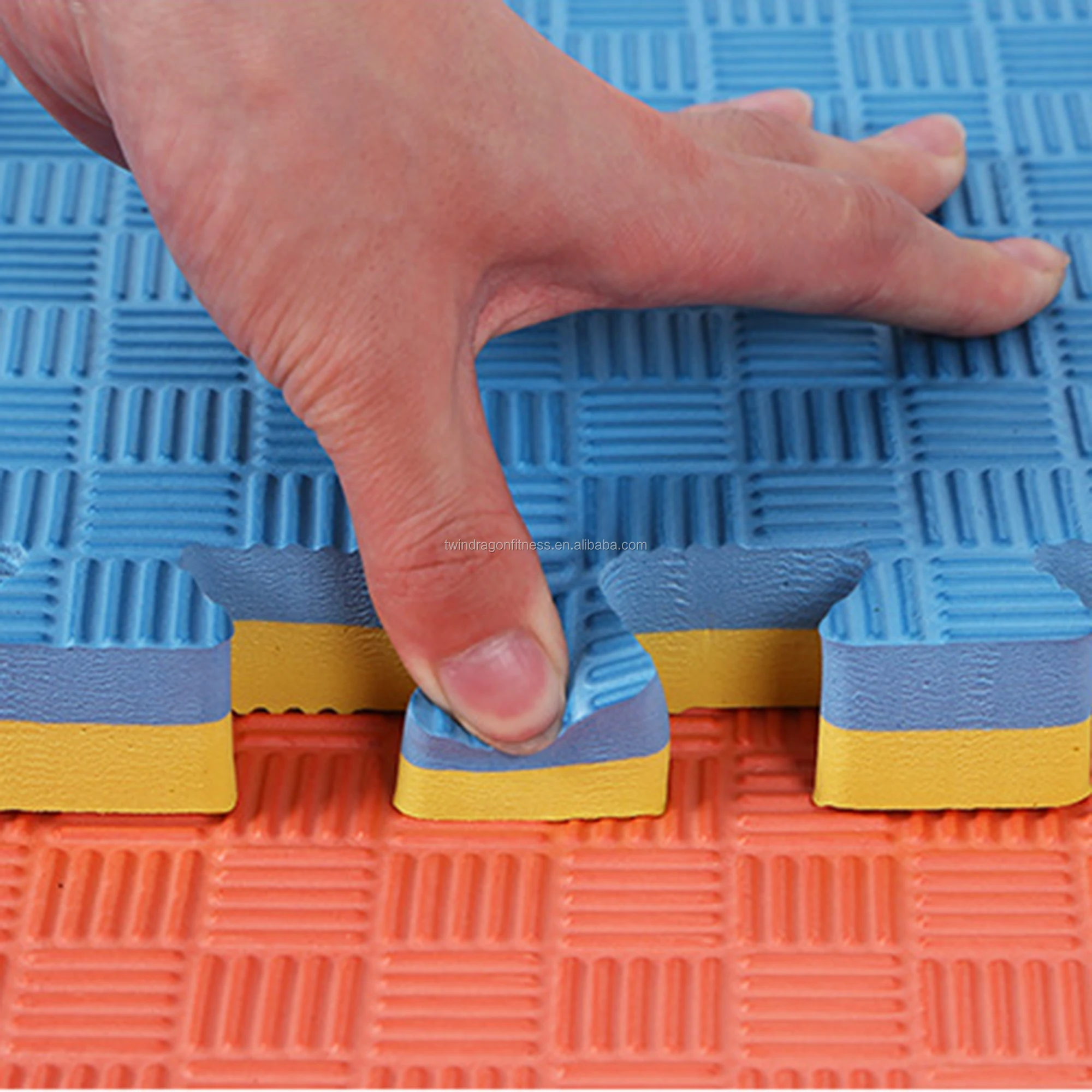 10483149557_162389162 (1).jpg