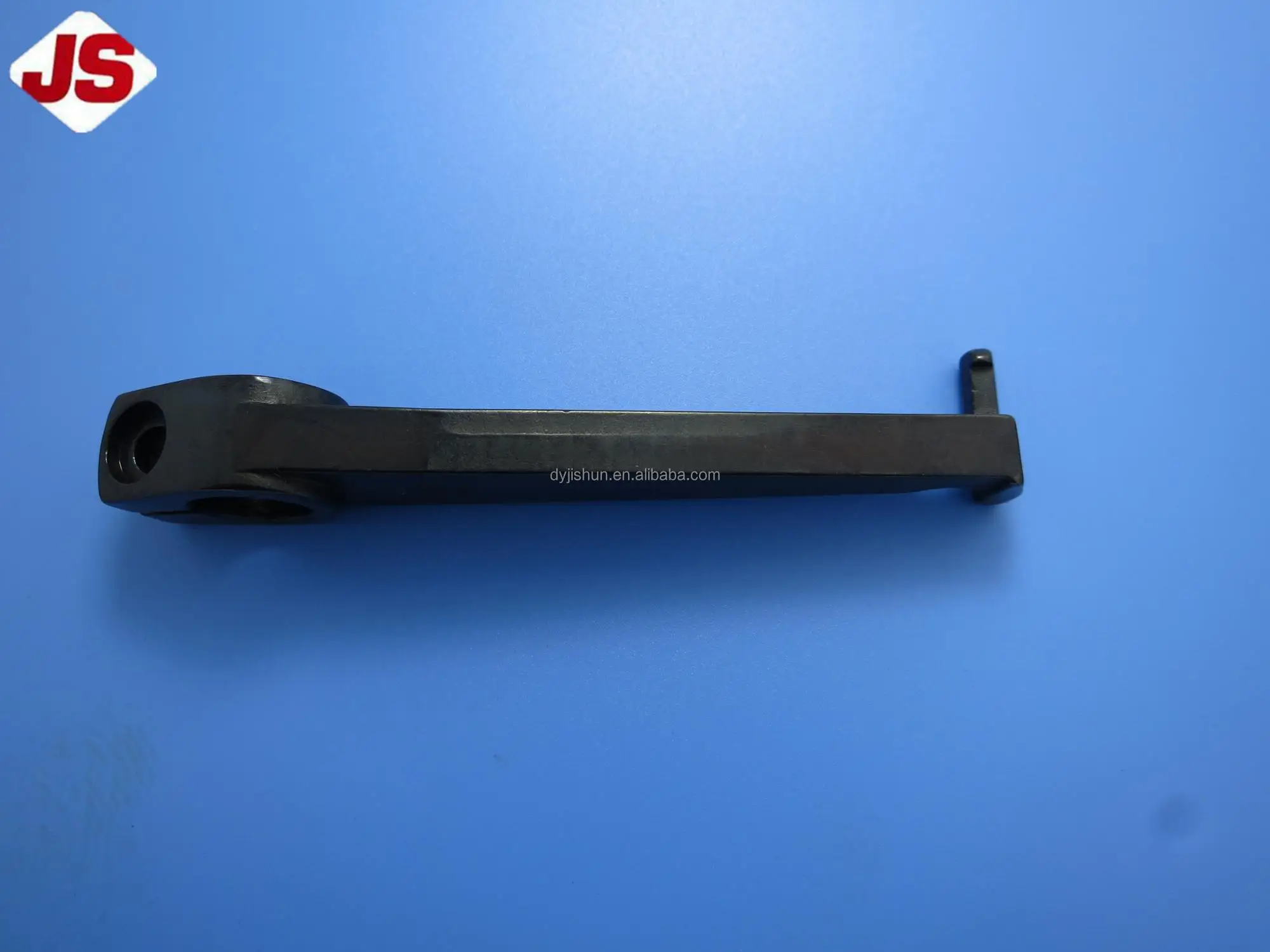 TITAN DK2500 2502K HIGH ACCURACY INDUSTRIAL CARPET OVEREDGING SEWING PARTS SEWING ACCESSORIES GARMENT 25582 PRESSER ARM