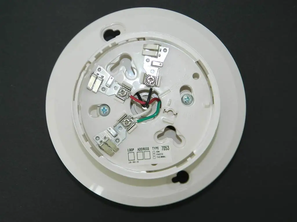 Dali 5602. Датчики систем сенсор. Модуль контроля м210е. Приборы охраны новосибирск. System sensor оборудование.