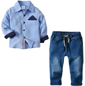 calça jeans de criança