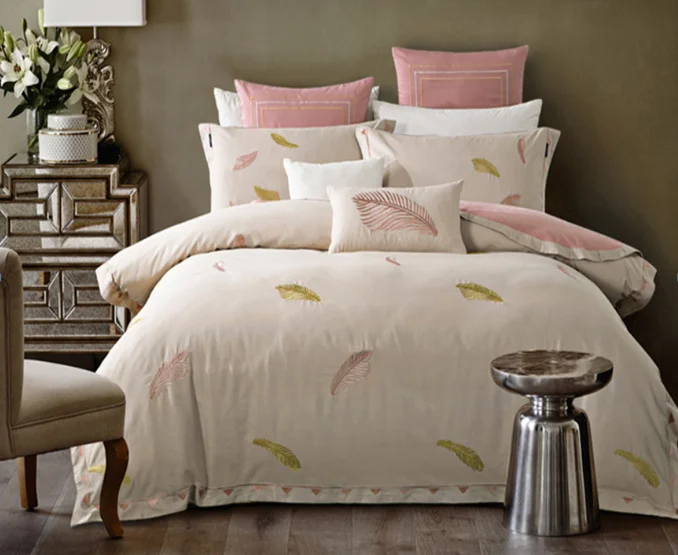 Super King Size With Cotton Comforter Set Duvet Cover,Pintuck Block Embroidery Bedding Set In A