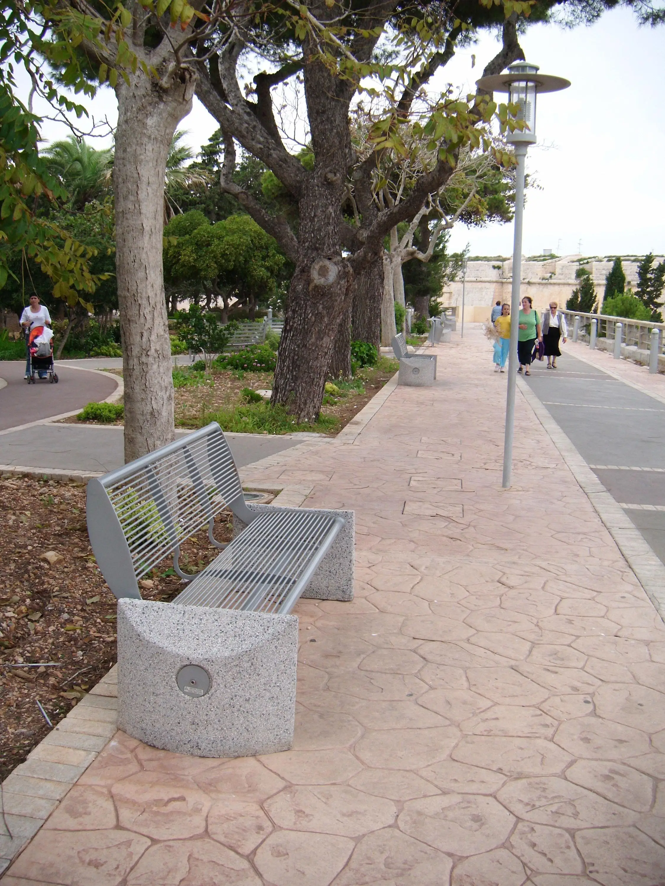 格安卸売パークベンチガーデン家具天然椅子サポート木製石ベンチ Buy Wooden Stone Bench Park Bench Garden Benches Product On Alibaba Com