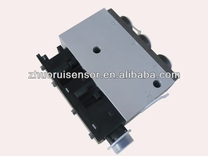 ZR-D030 4.jpg