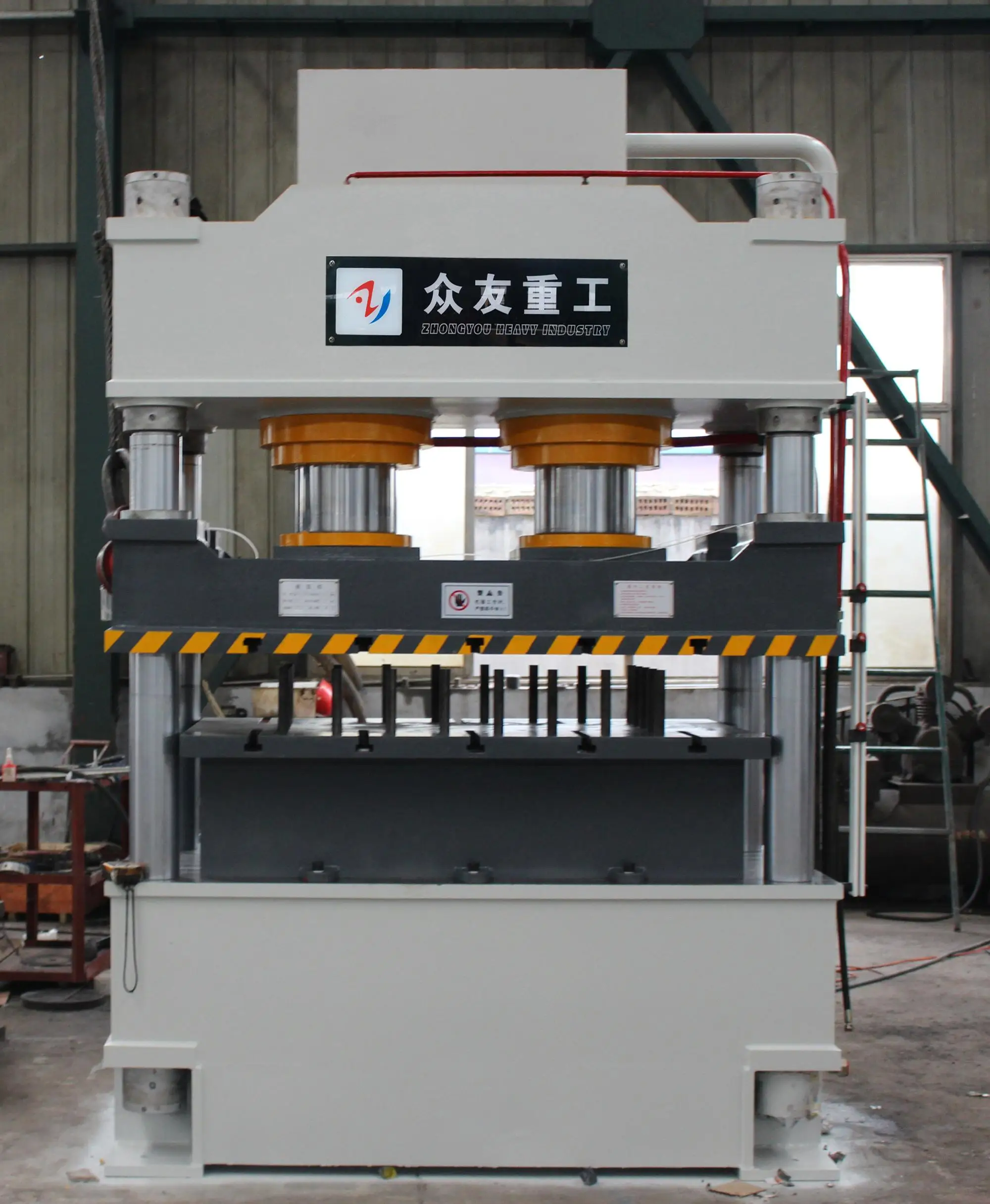 1000 Ton Car Body Panels Forming Hydraulic Press Machine For Automobile